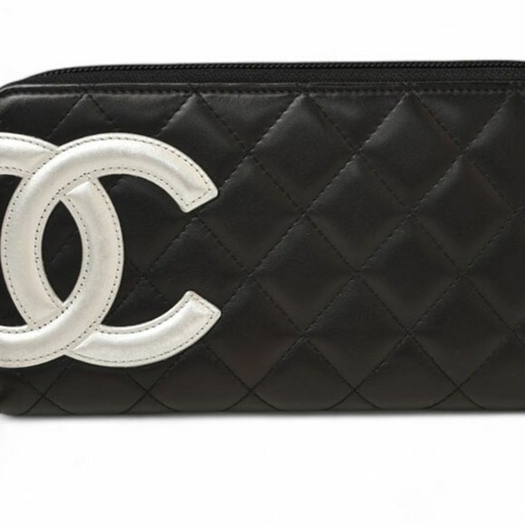 CHANEL Handbags - CHANEL Black Wallet